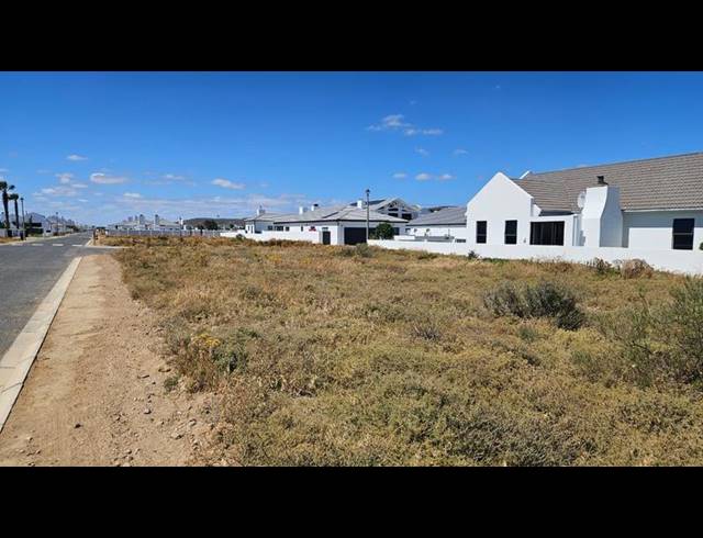 LAND FOR SALE IN SANDY POINT